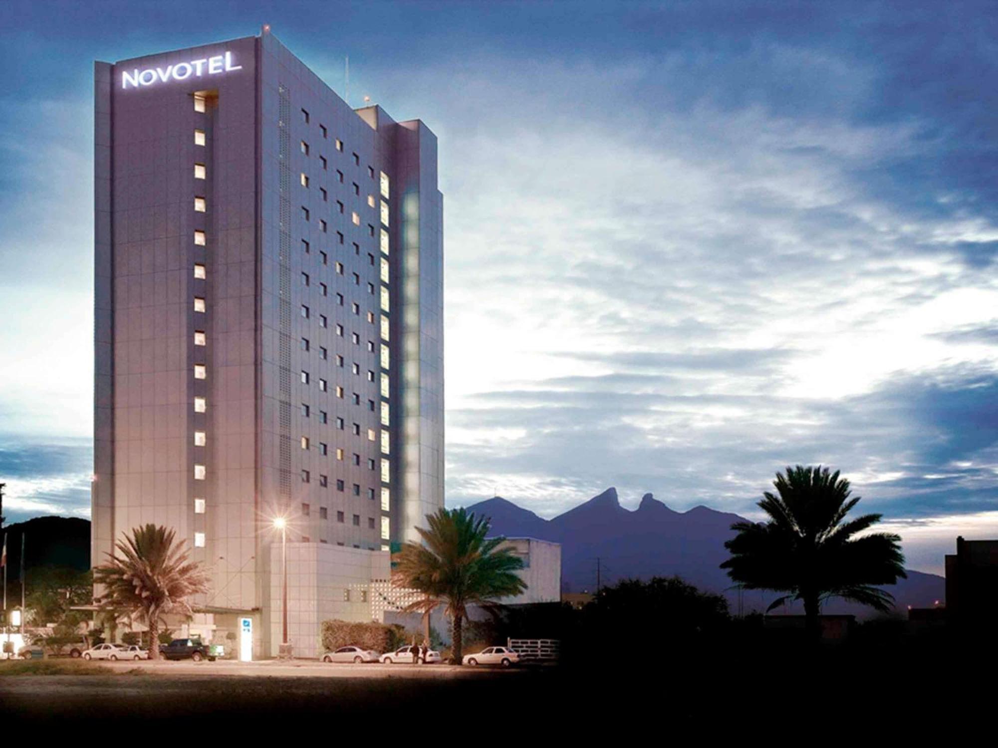 Novotel Monterrey Valle San Pedro Garza Garcia Exterior photo